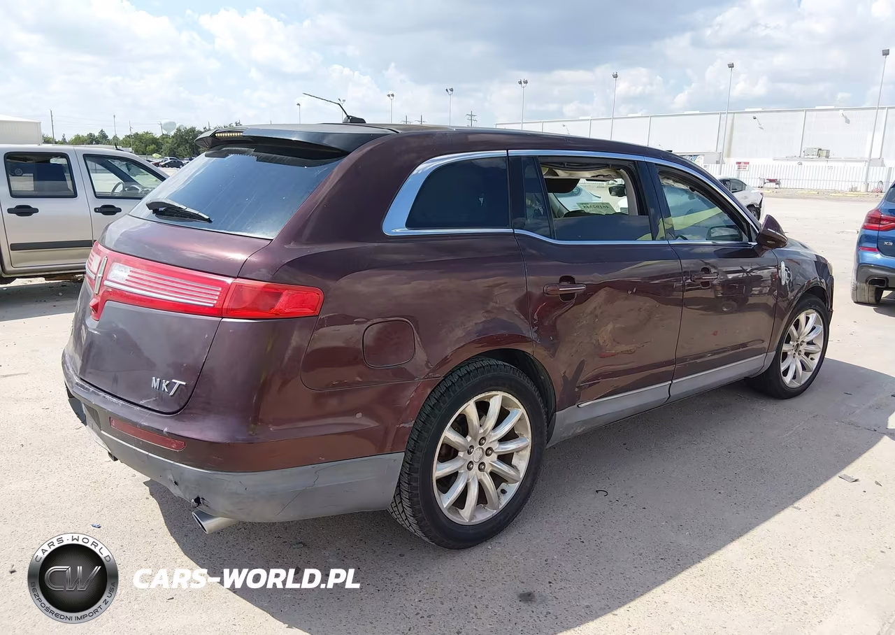 2010 Lincoln Mkt VIN:2LMHJ5FR9ABJ20849 - 4