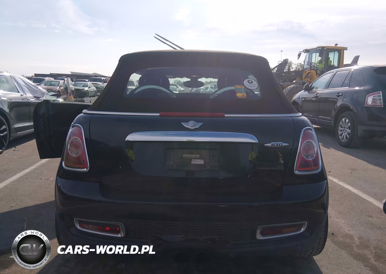 2011 Mini John Cooper Works VIN:WMWZP9C53BTZ80563 - 6