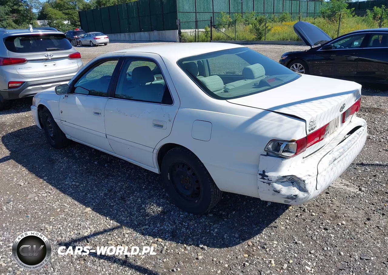 2001 Toyota Camry Le VIN:4T1BG22K51U793025 - 3