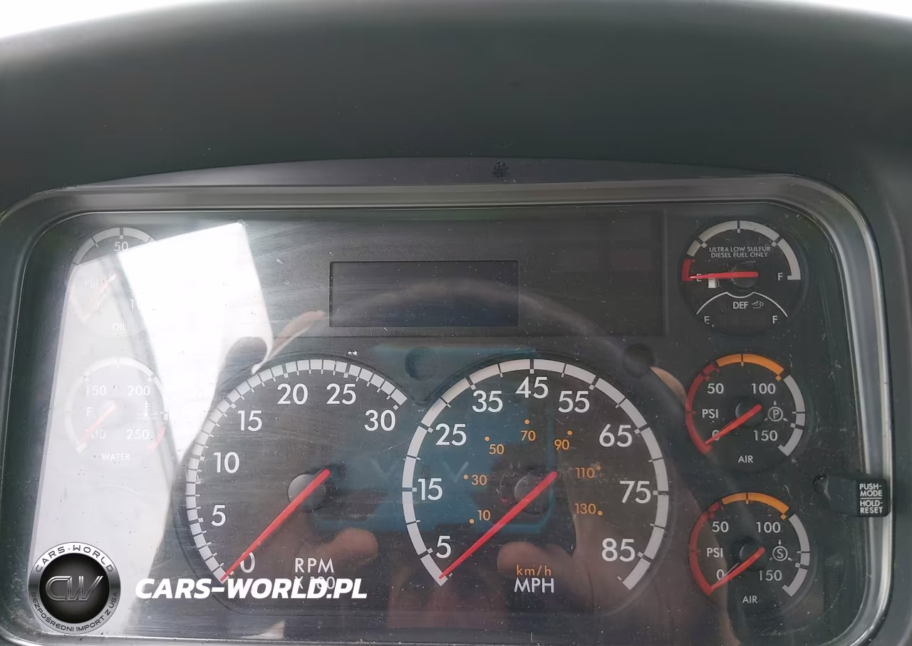 2018 Freightliner M2 106 VIN:3ALACWFC8JDJM1766 - 5