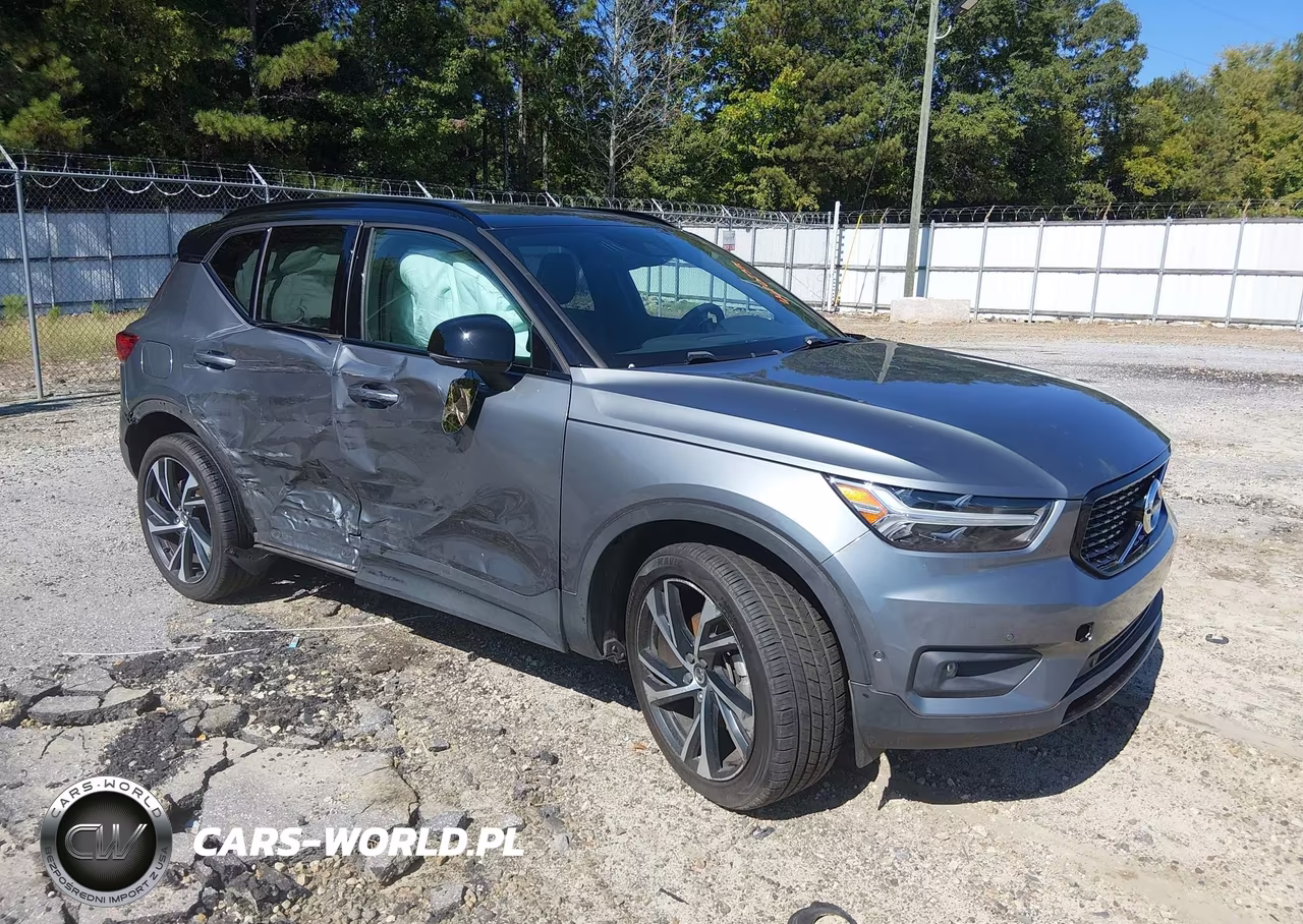 2019 Volvo Xc40 T4 R-Design