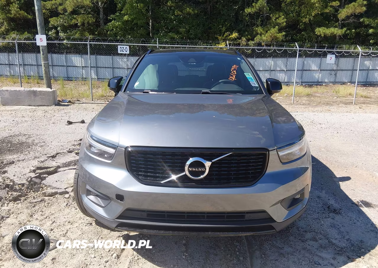2019 Volvo Xc40 T4 R-Design VIN:YV4AC2HM4K2106521 - 12