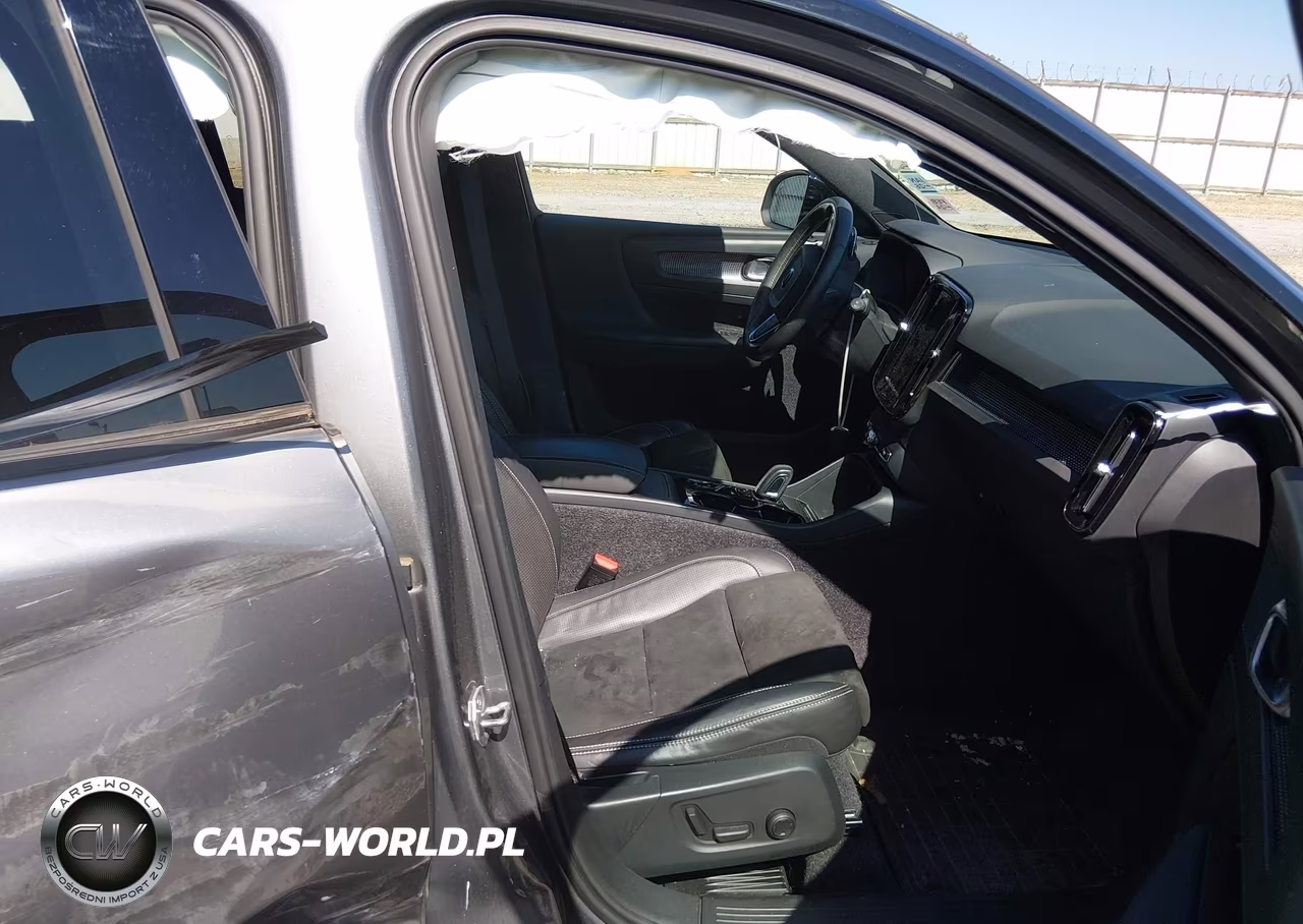2019 Volvo Xc40 T4 R-Design VIN:YV4AC2HM4K2106521 - 5