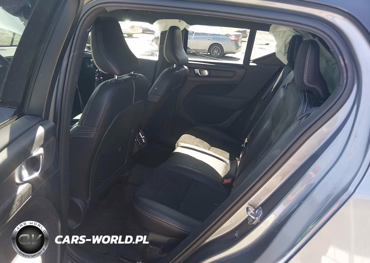 2019 Volvo Xc40 T4 R-Design VIN:YV4AC2HM4K2106521 - 8