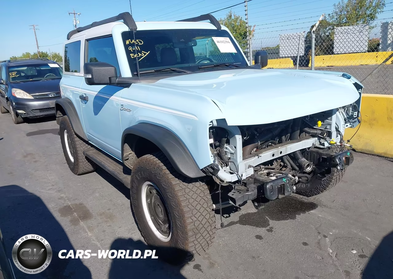 2024 Ford Bronco Heritage Limited Edition VIN:1FMDE4EP1RLA50476 - 1