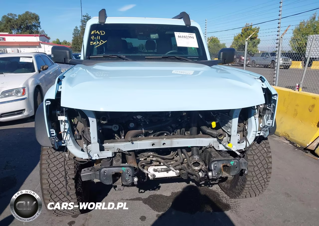 2024 Ford Bronco Heritage Limited Edition VIN:1FMDE4EP1RLA50476 - 13