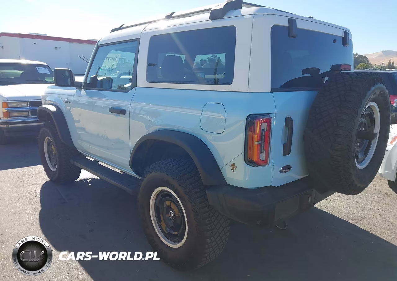 2024 Ford Bronco Heritage Limited Edition VIN:1FMDE4EP1RLA50476 - 3