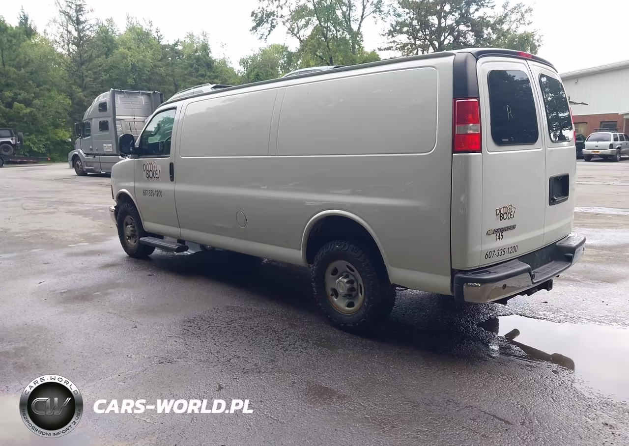 2023 Chevrolet Express G3500 VIN:1GCZGHFP4P1185597 - 3