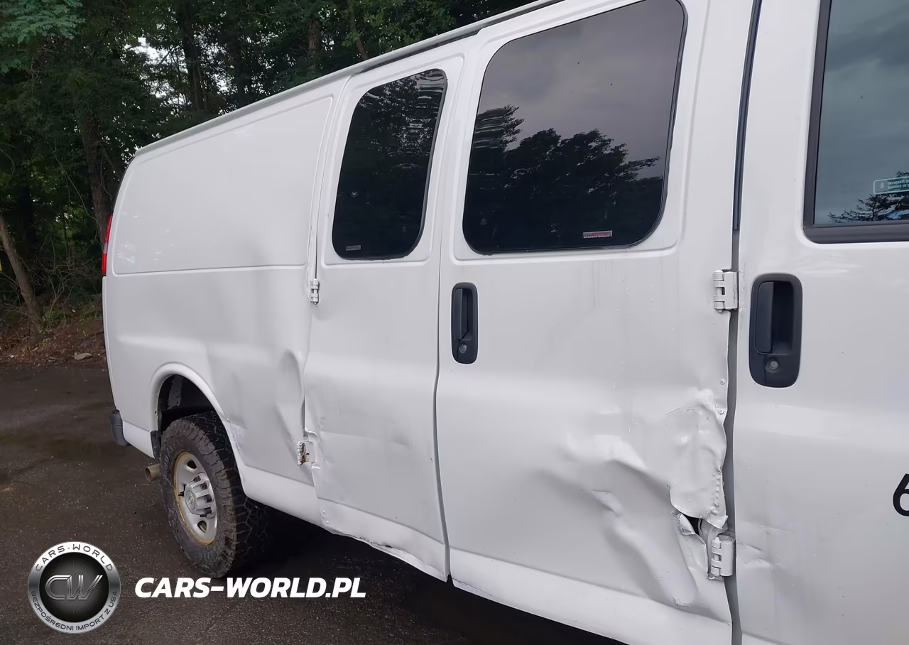 2023 Chevrolet Express G3500 VIN:1GCZGHFP4P1185597 - 6
