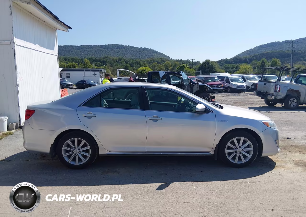 2013 Toyota Camry Hybrid Xle VIN:4T1BD1FK0DU086383 - 13