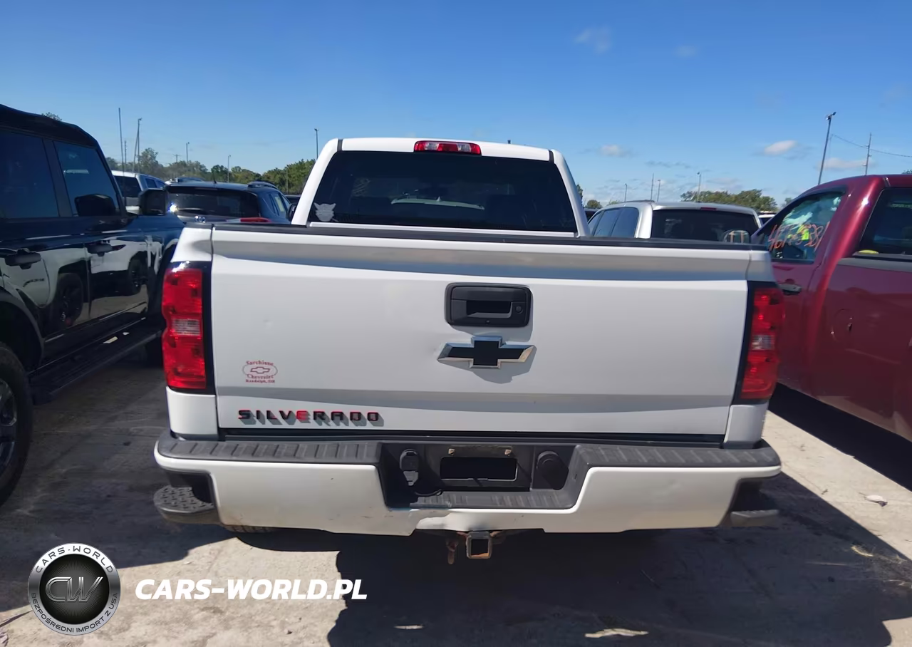 2018 Chevrolet Silverado 1500 2Lt VIN:1GCVKREH8JZ109998 - 16