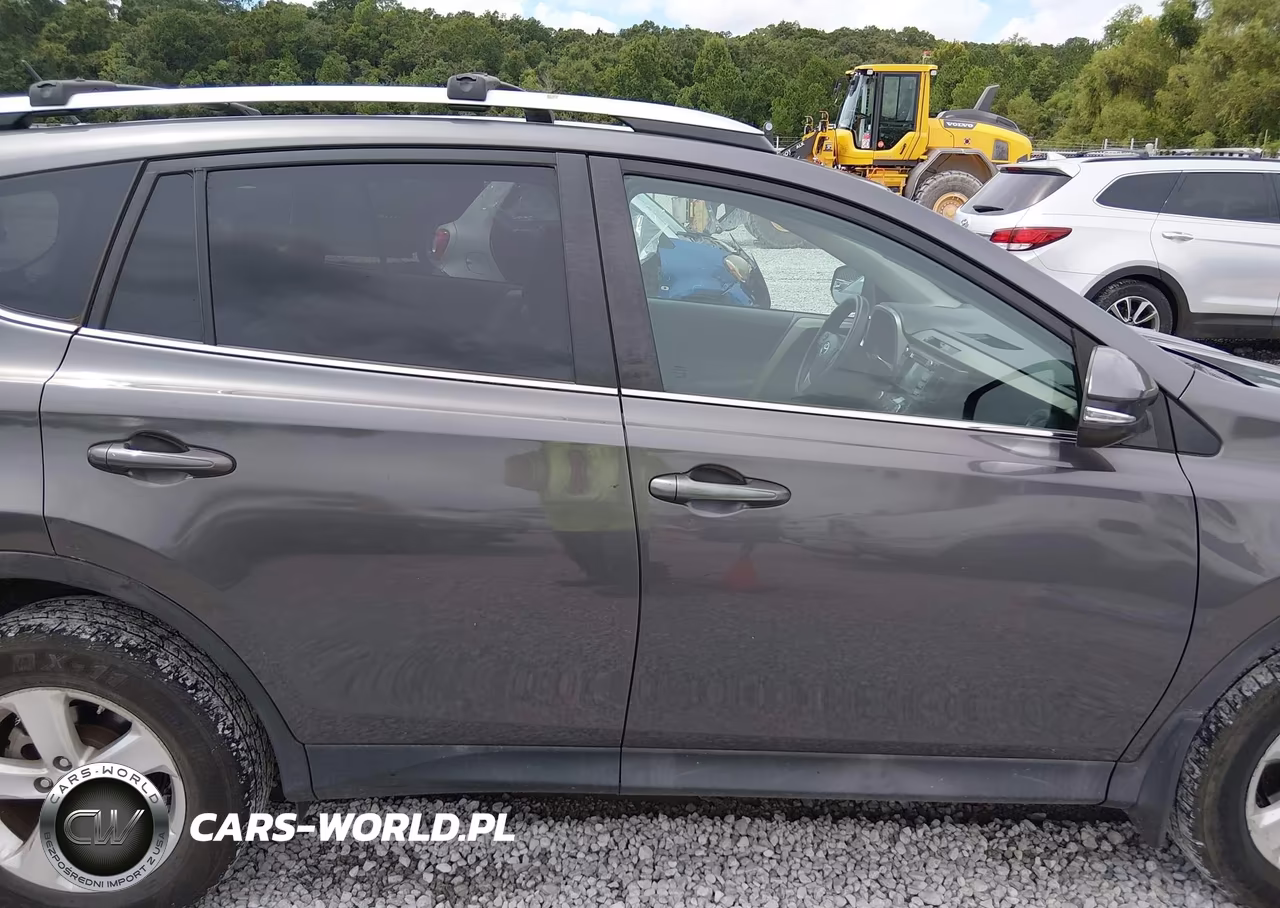 2013 Toyota Rav4 Xle VIN:2T3WFREV3DW049602 - 13