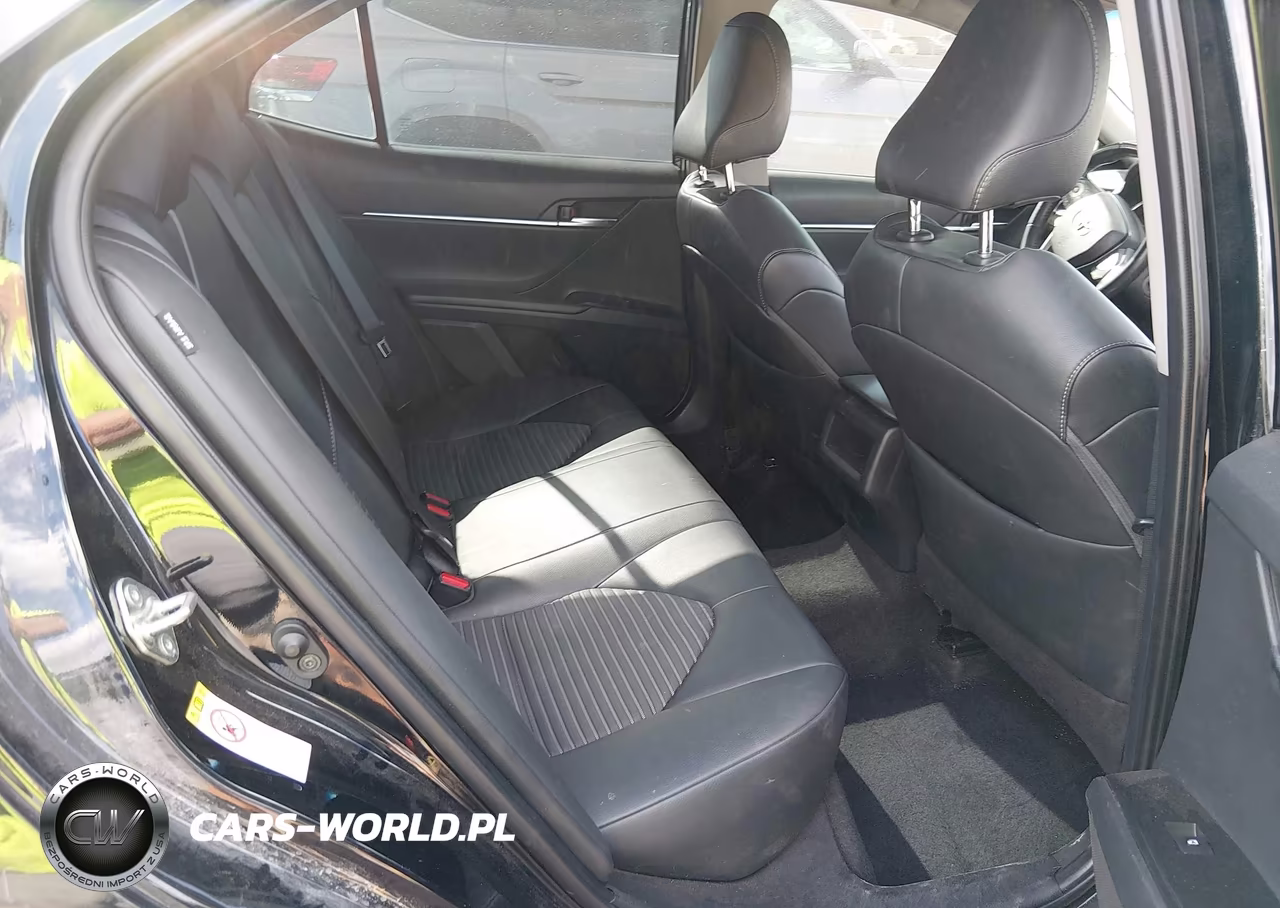 2018 Toyota Camry Se VIN:4T1B11HKXJU641714 - 8