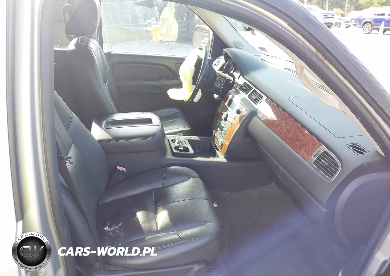2007 Chevrolet Tahoe Lt VIN:1GNFC13087J386312 - 5