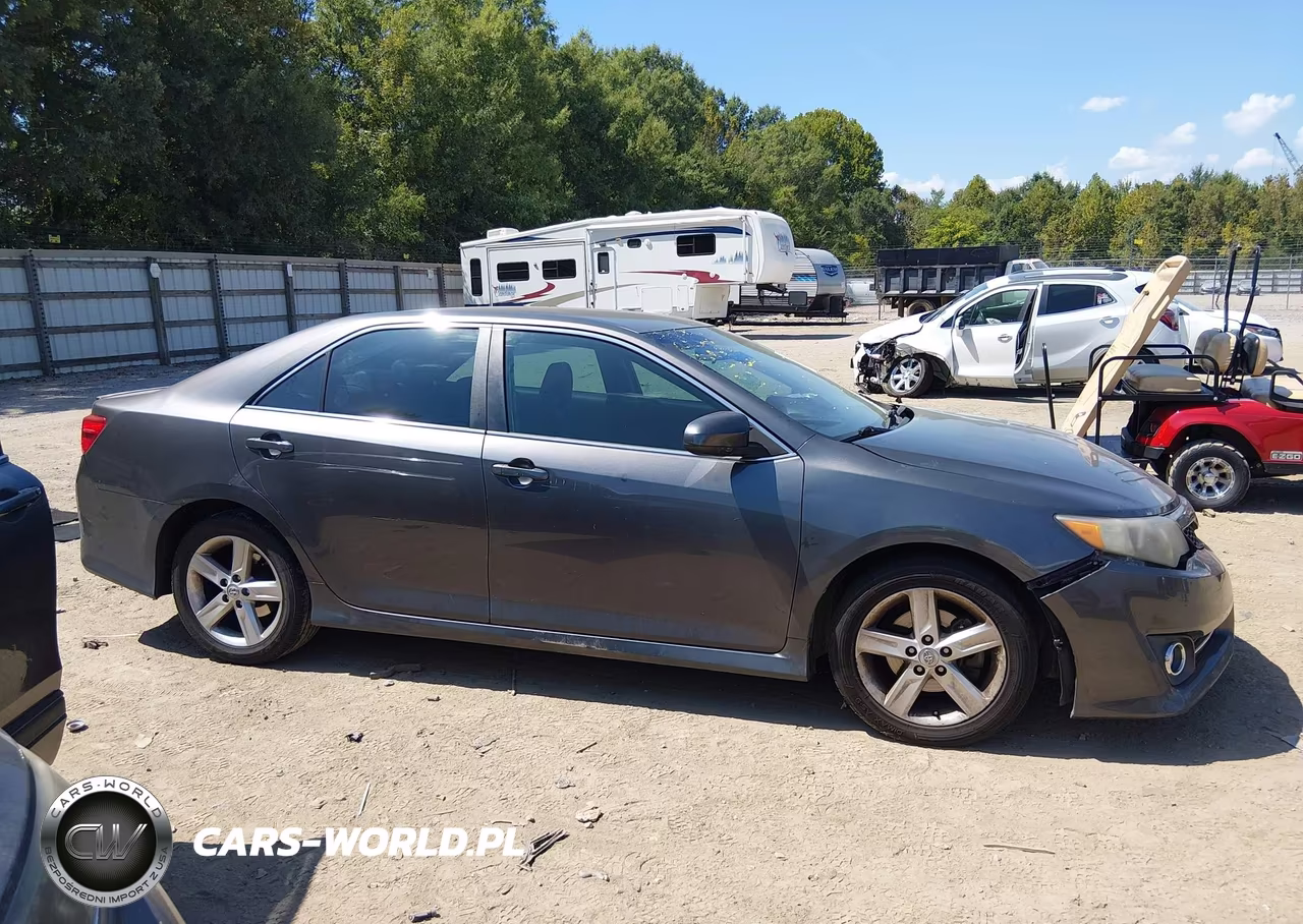 2013 Toyota Camry Se VIN:4T1BF1FK9DU681081 - 12
