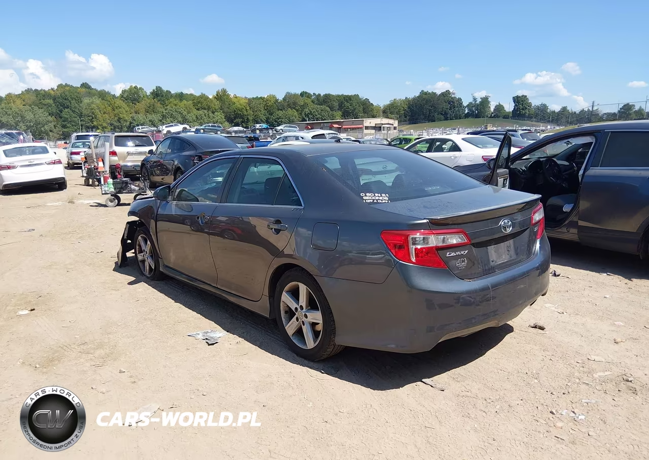 2013 Toyota Camry Se VIN:4T1BF1FK9DU681081 - 3