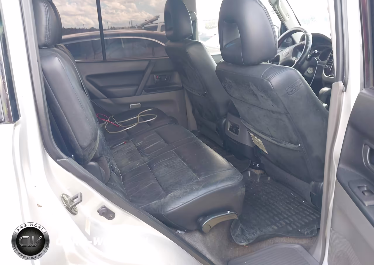 2002 Mitsubishi Montero Limited VIN:JA4MW51R62J051293 - 8