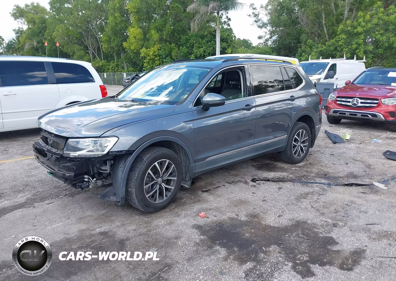 2020 Volkswagen Tiguan 2.0T Se-2.0T Se R-Line Black-2.0T Sel VIN:3VV3B7AX4LM069286 - 2