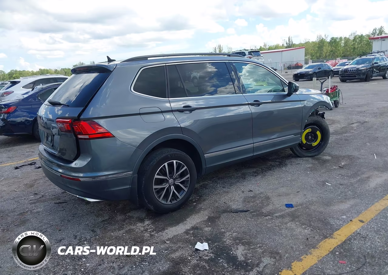 2020 Volkswagen Tiguan 2.0T Se-2.0T Se R-Line Black-2.0T Sel VIN:3VV3B7AX4LM069286 - 4