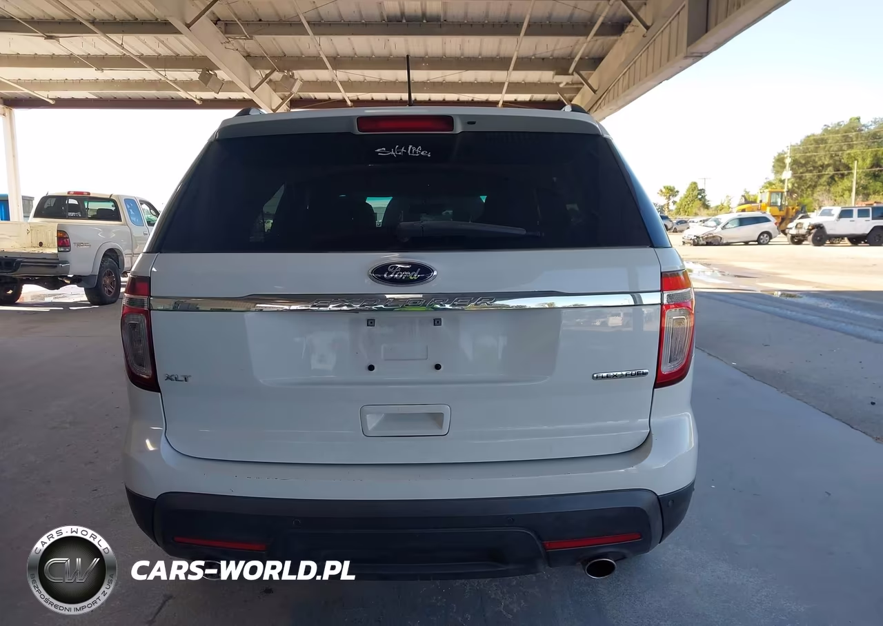 2015 Ford Explorer Xlt VIN:1FM5K7D8XFGC46039 - 17