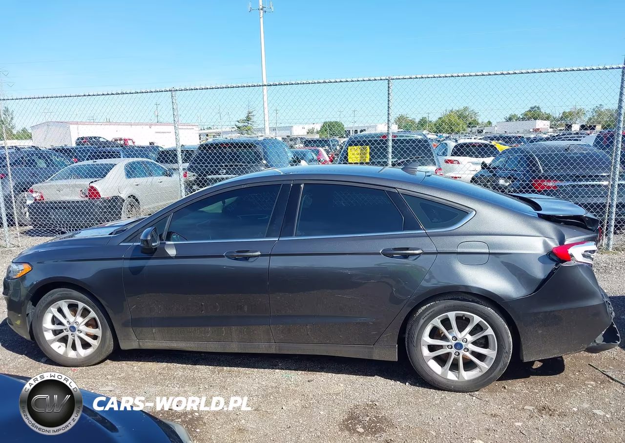 2019 Ford Fusion Se VIN:3FA6P0HD7KR165906 - 14