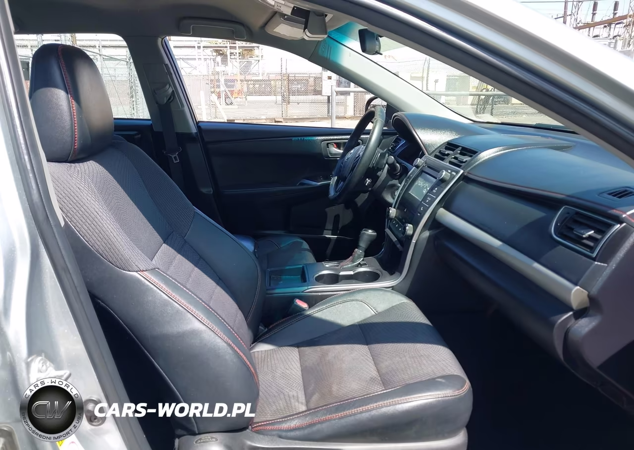 2016 Toyota Camry Se VIN:4T1BF1FK0GU540713 - 5