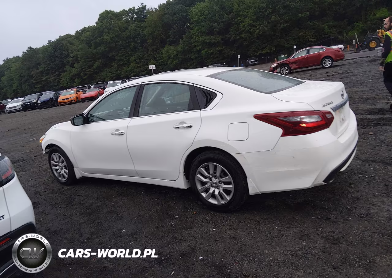 2018 Nissan Altima 2.5 S VIN:1N4AL3AP6JC472752 - 15
