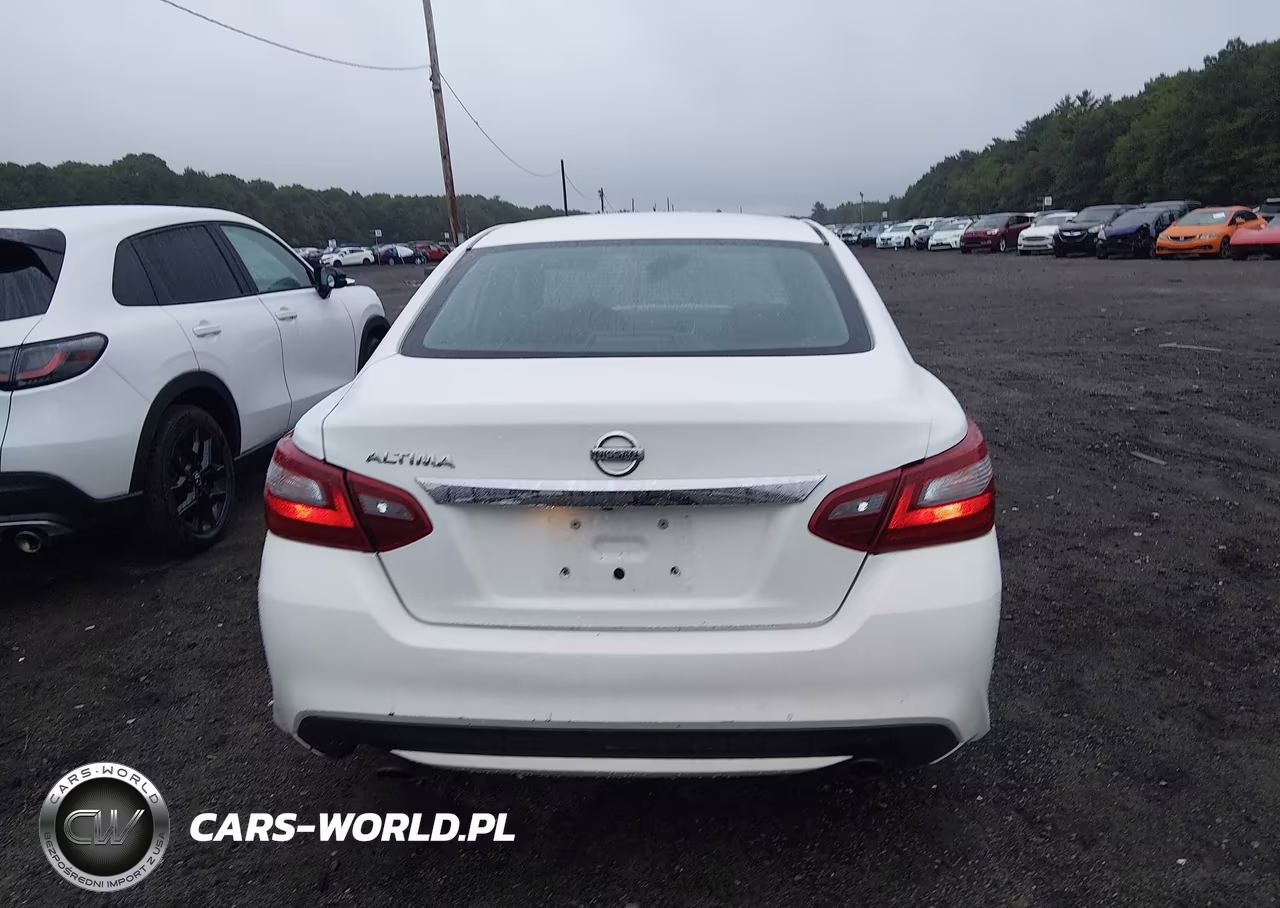 2018 Nissan Altima 2.5 S VIN:1N4AL3AP6JC472752 - 17