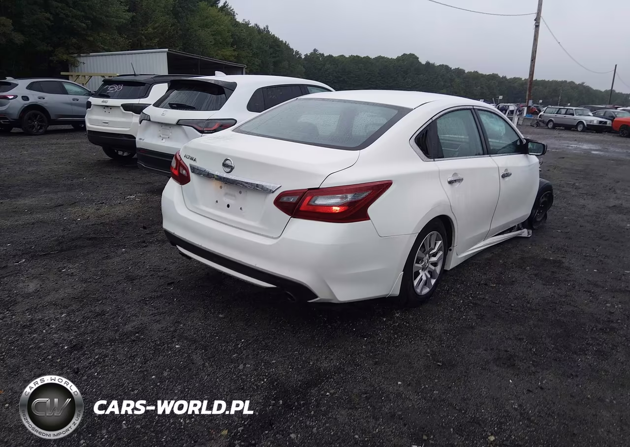 2018 Nissan Altima 2.5 S VIN:1N4AL3AP6JC472752 - 4