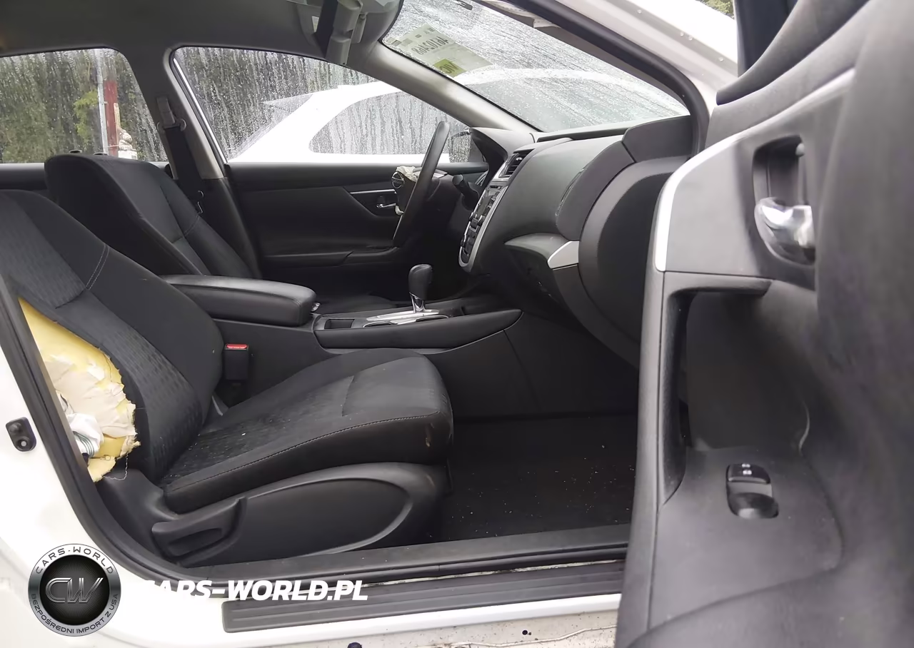 2018 Nissan Altima 2.5 S VIN:1N4AL3AP6JC472752 - 5