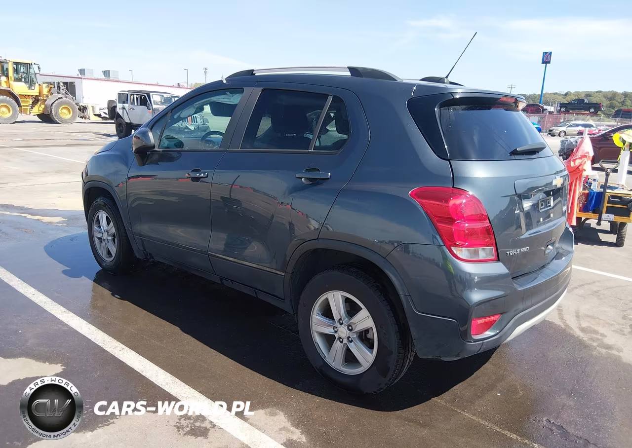 2021 Chevrolet Trax Awd Lt VIN:KL7CJPSM7MB367388 - 3