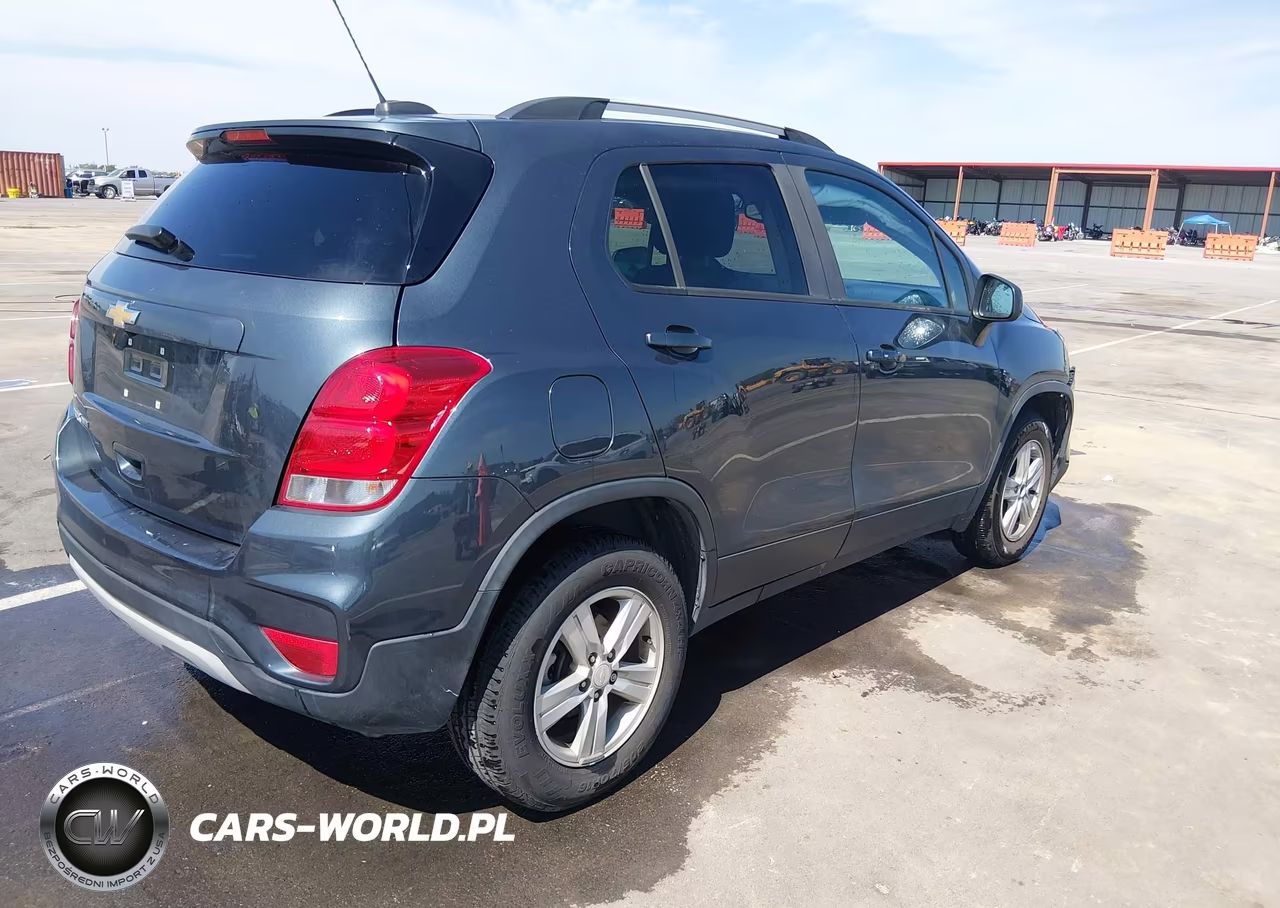 2021 Chevrolet Trax Awd Lt VIN:KL7CJPSM7MB367388 - 4