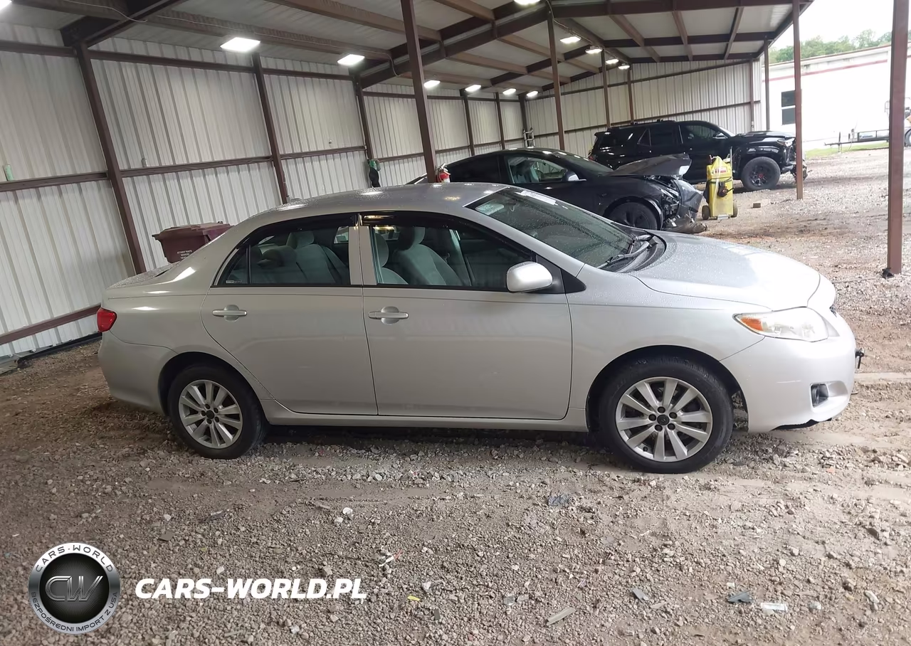 2009 Toyota Corolla Le VIN:JTDBL40EX99054689 - 13