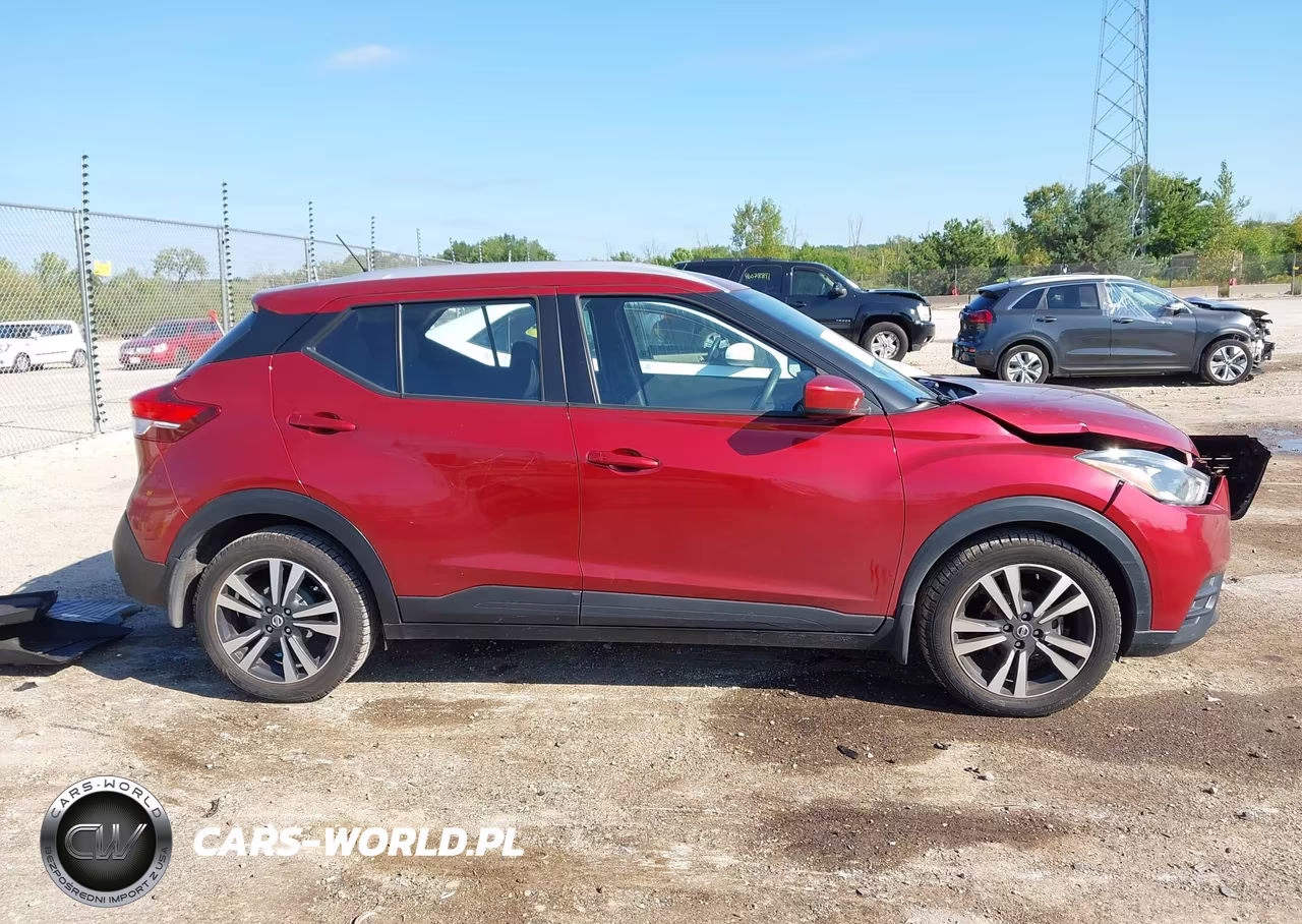 2018 Nissan Kicks Sv VIN:3N1CP5CU7JL536861 - 13