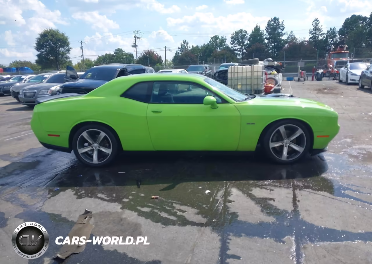 2015 Dodge Challenger R-T Shaker VIN:2C3CDZAT4FH809640 - 13