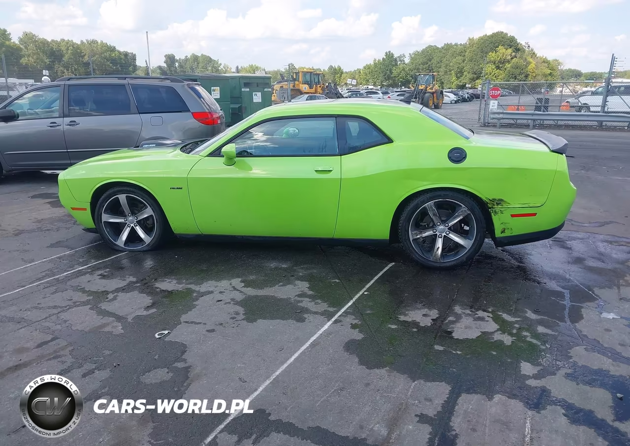 2015 Dodge Challenger R-T Shaker VIN:2C3CDZAT4FH809640 - 14