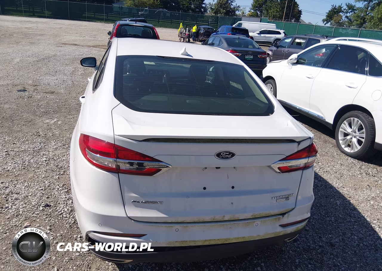2020 Ford Fusion Titanium VIN:3FA6P0D95LR175692 - 19
