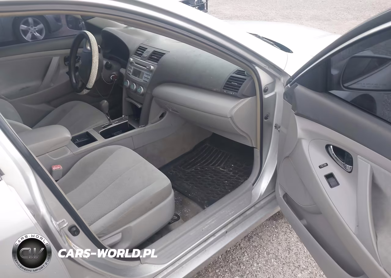 2009 Toyota Camry Le VIN:4T1BE46K29U913726 - 5