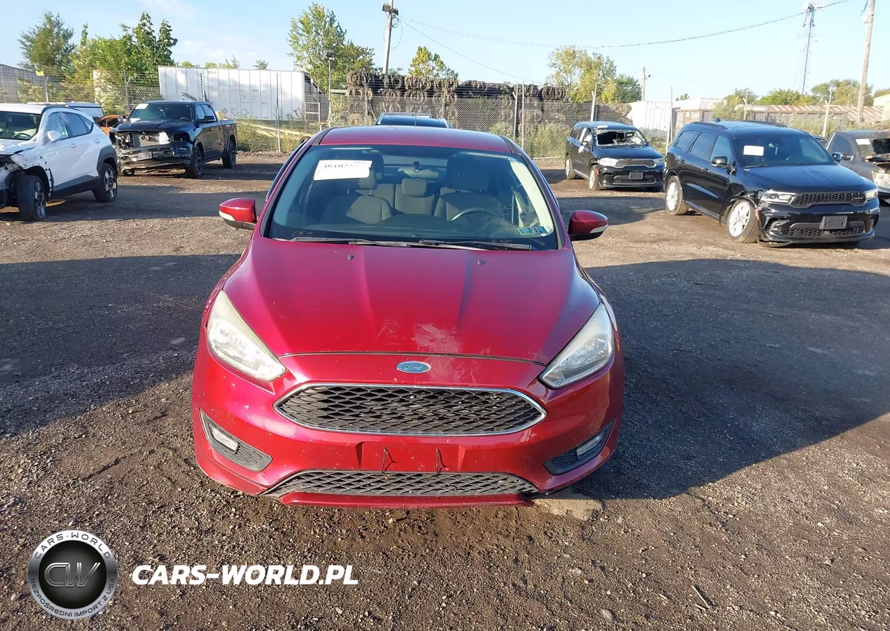 2015 Ford Focus Se VIN:1FADP3F26FL298560 - 12