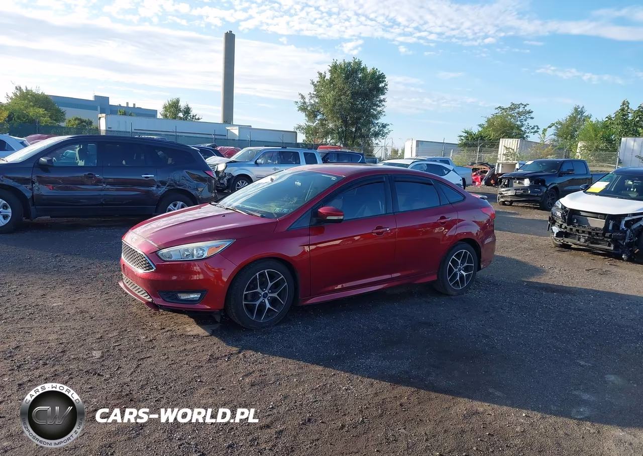 2015 Ford Focus Se VIN:1FADP3F26FL298560 - 2