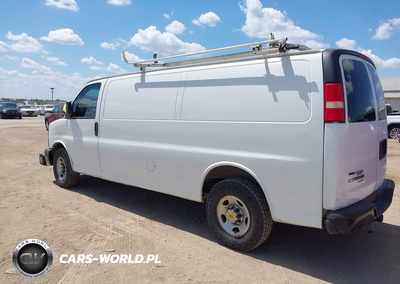 2011 Chevrolet Express 2500 Work Van VIN:1GCWGGFA4B1142718 - 3