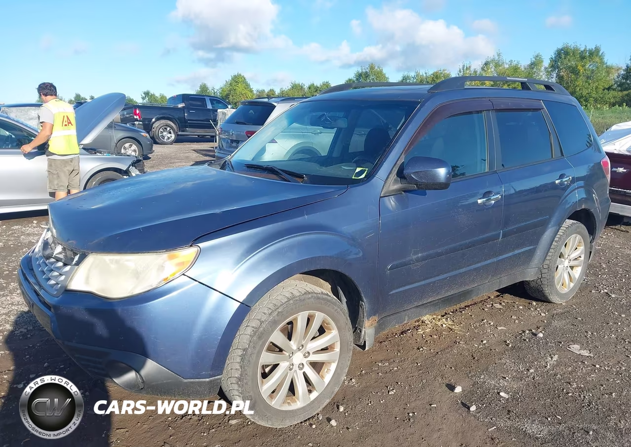 2011 Subaru Forester 2.5X Premium VIN:JF2SHADC9BH776063 - 2