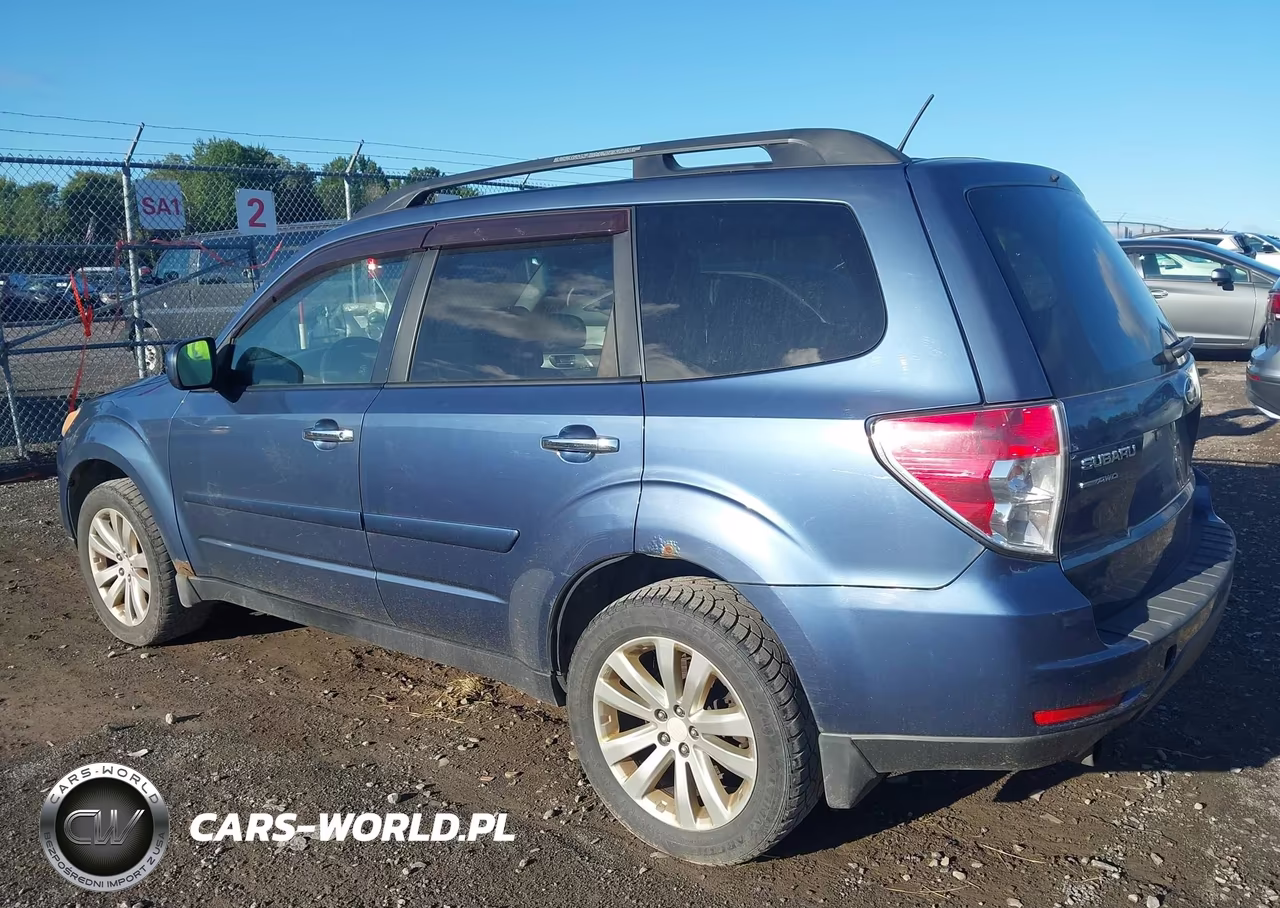 2011 Subaru Forester 2.5X Premium VIN:JF2SHADC9BH776063 - 3
