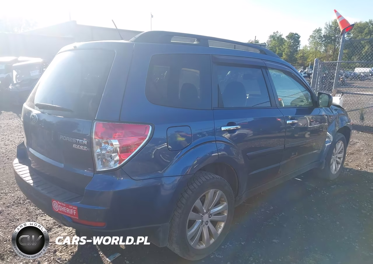 2011 Subaru Forester 2.5X Premium VIN:JF2SHADC9BH776063 - 4