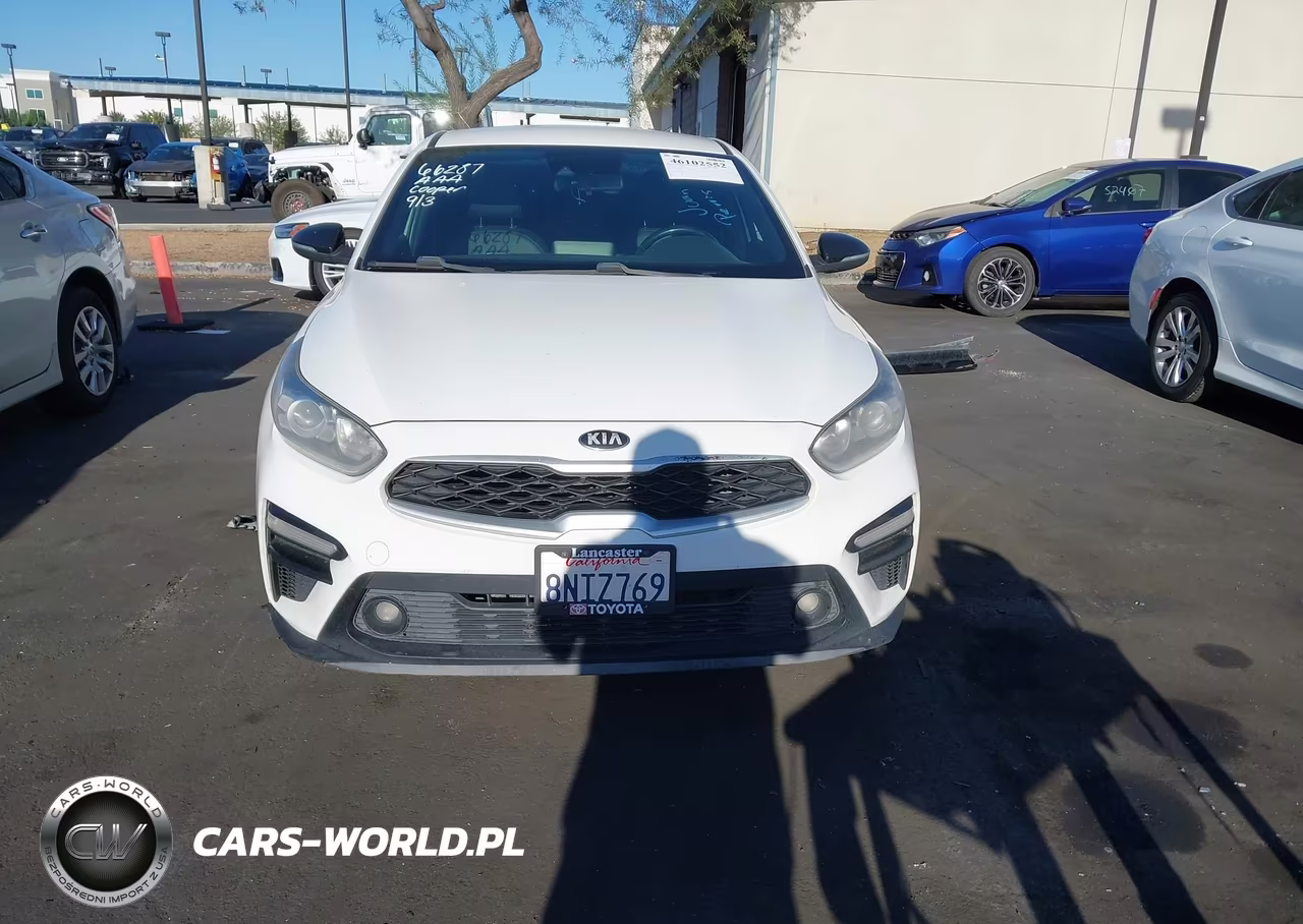 2020 Kia Forte Gt-Line VIN:3KPF34AD6LE167985 - 13