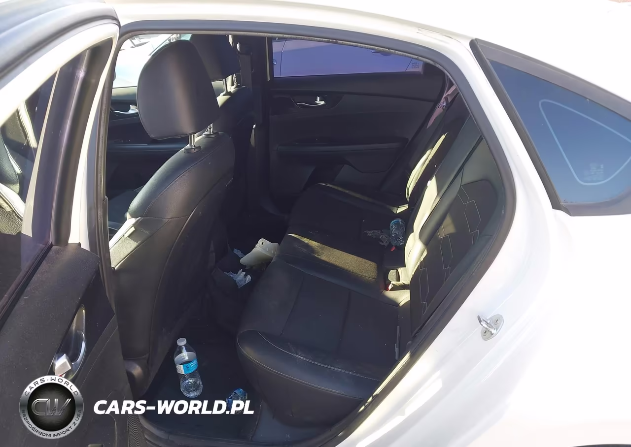 2020 Kia Forte Gt-Line VIN:3KPF34AD6LE167985 - 8