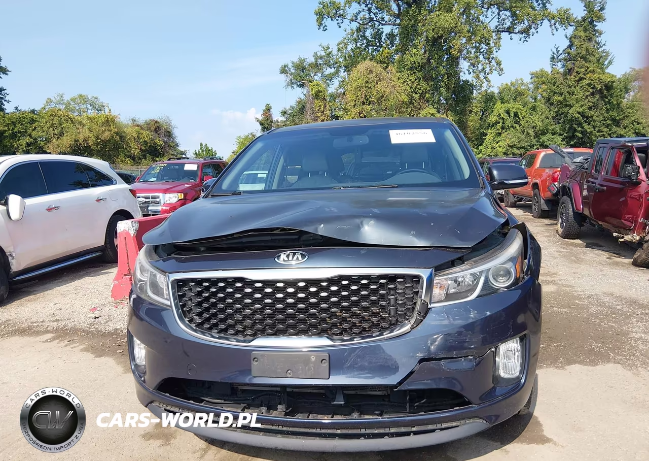 2015 Kia Sedona VIN:KNDMC5C17F6052810 - 12