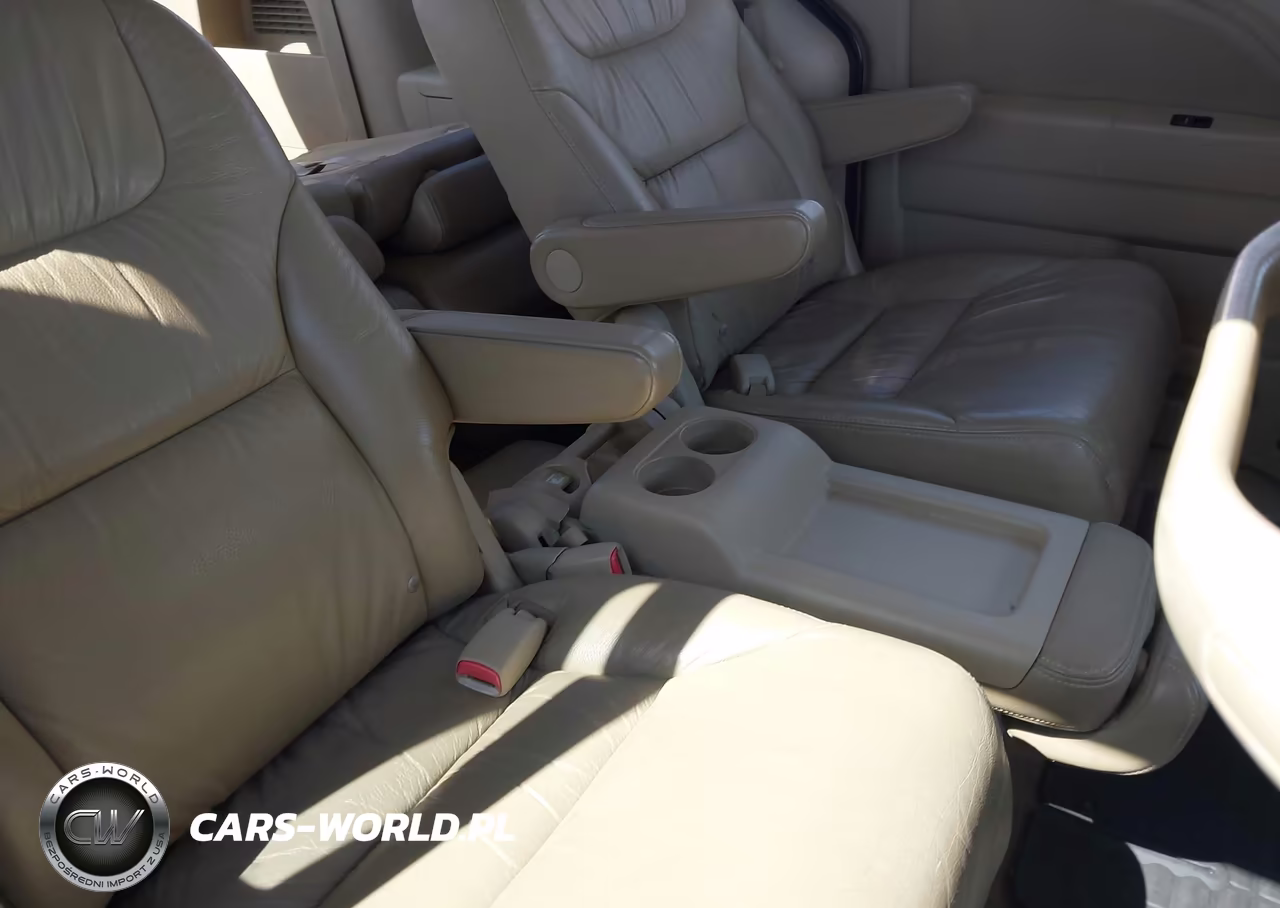 2010 Honda Odyssey Ex-L VIN:5FNRL3H73AB060665 - 8
