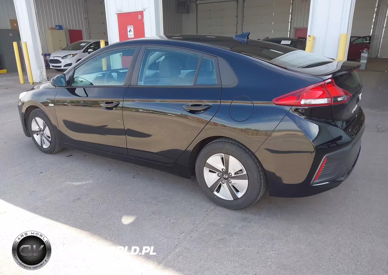 2020 Hyundai Ioniq Hybrid Blue VIN:KMHC65LC7LU220095 - 3
