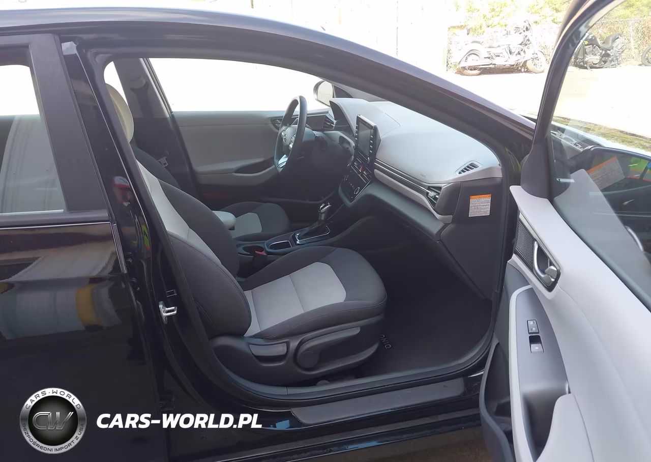 2020 Hyundai Ioniq Hybrid Blue VIN:KMHC65LC7LU220095 - 5